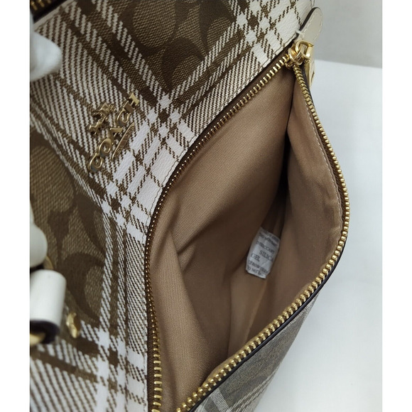 Coach Gallery Tote Bag In Signature Canvas With Hunting Fishing Plaid Print - Picture 10 of 16